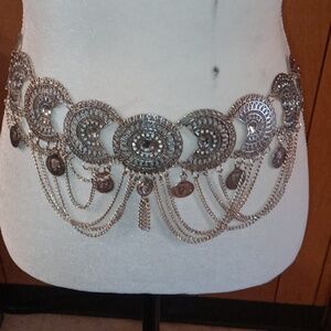 Beautiful chain belt 44 inches long